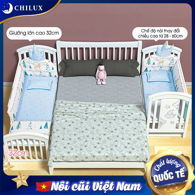 Giường cũi cho bé kê sát giường lớn bố mẹ thuận tiện cho việc chăm sóc bé yêu Giường cũi cho bé kê sát giường lớn bố mẹ thuận tiện cho việc chăm sóc bé yêu