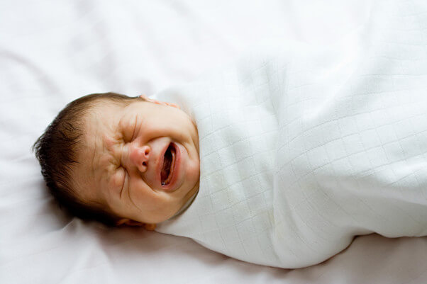 Các giai đoạn khủng hoảng ở trẻ sơ sinh
