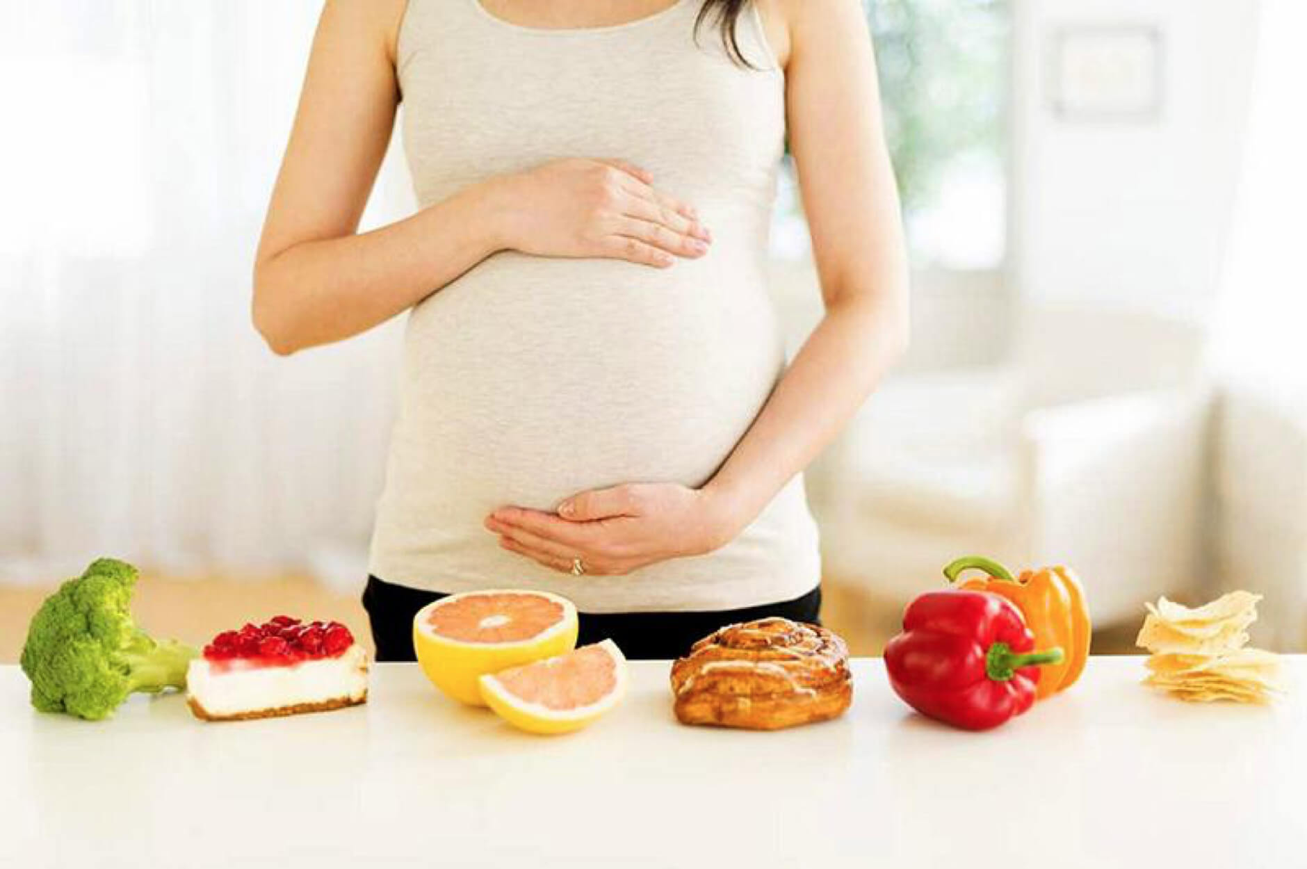 Chế độ dinh dưỡng cho bà bầu theo từng tháng thai kỳ rất quan trọng