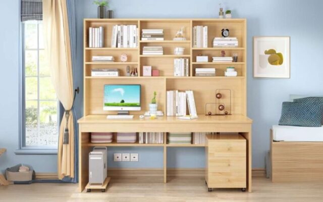 Sử dụng bàn học có tủ gầm bàn giúp bàn học gọn gàng hơn