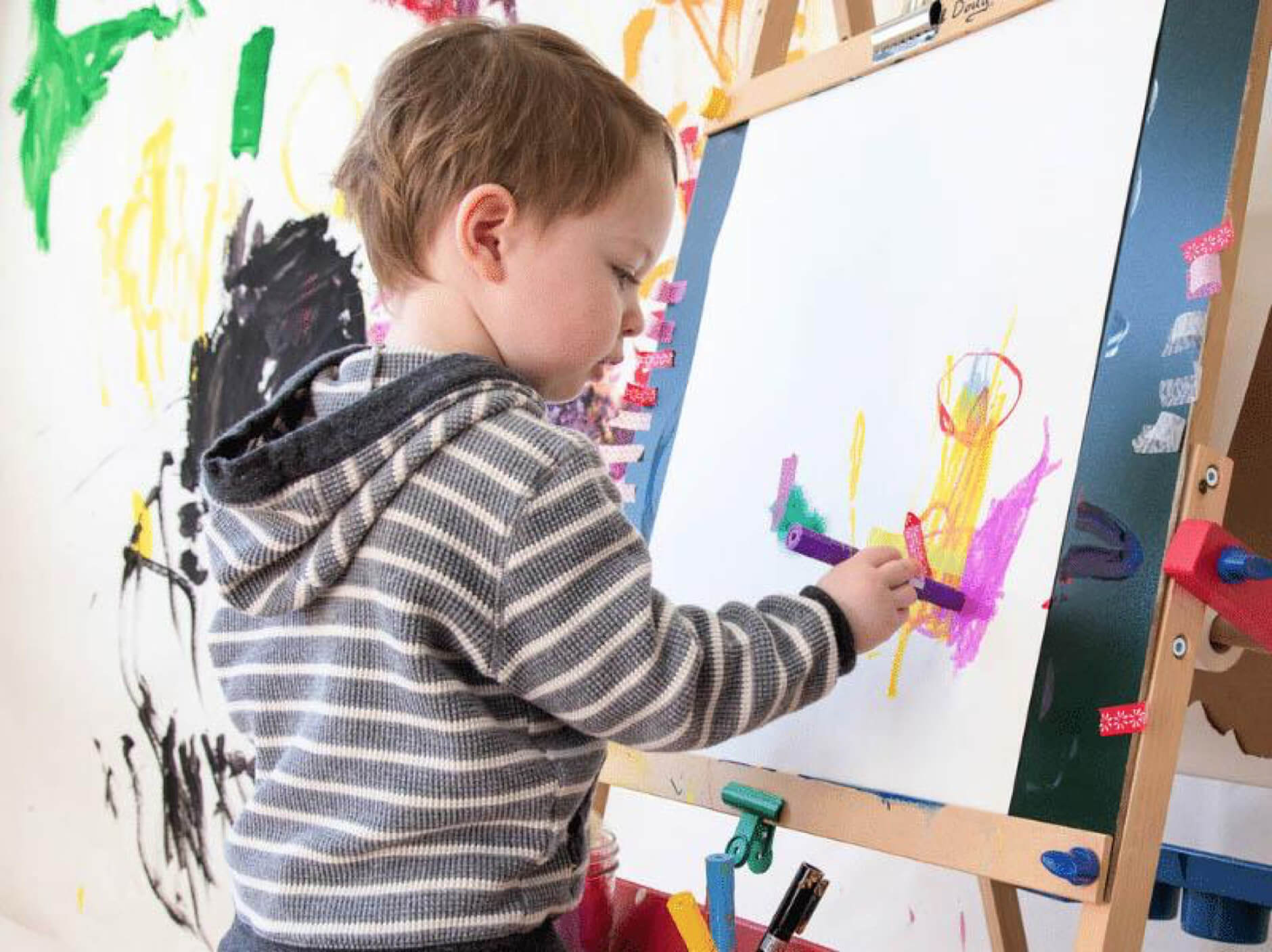 Khuyến khích tham gia các lớp học vẽ cơ bản cho bé