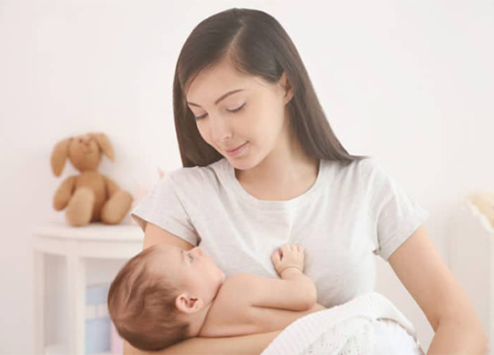 Trẻ dị ứng với sữa của mẹ