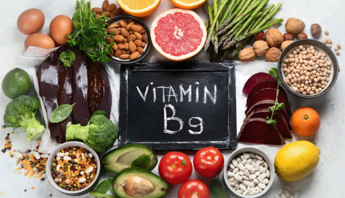 Vitamin B9 giúp ngăn ngừa dị tật ống thần kinh ở thai nhi