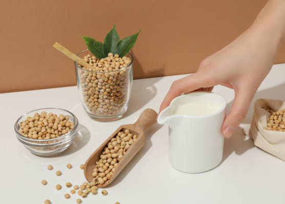 Nước đậu ấm giúp lợi tiểu và tống sản dịch nhanh