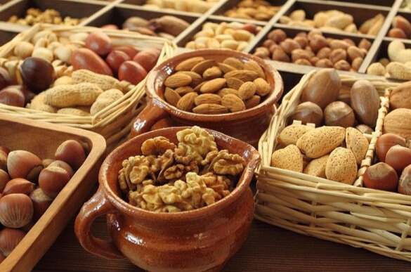 Thành phần chính của ngũ cốc lợi sữa là gì?