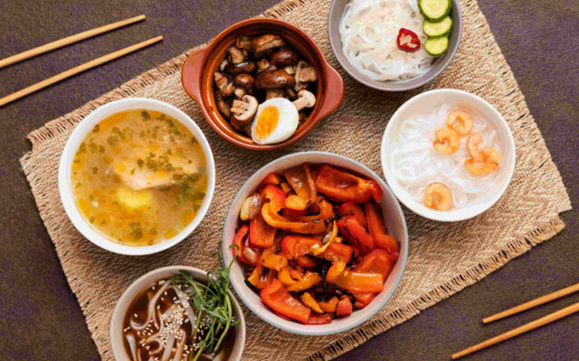 Xây dựng thực đơn cho mẹ sau sinh khoa học, đơn giản